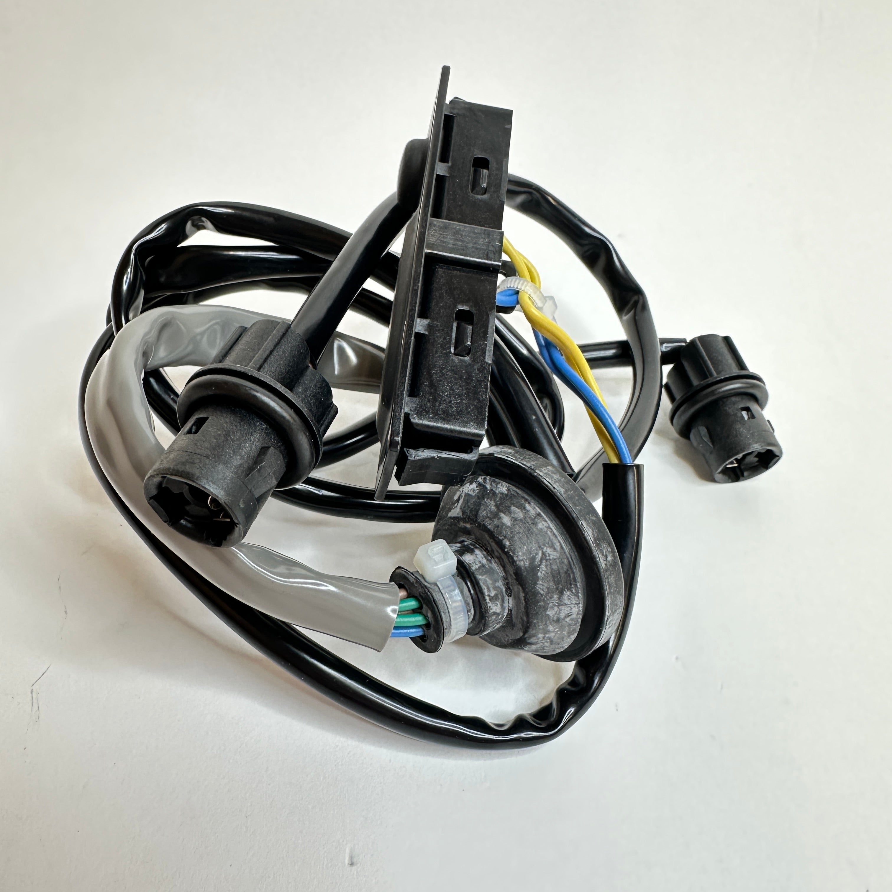 ゆう Nissan 253801KA1A - Loom – Genuine Direct